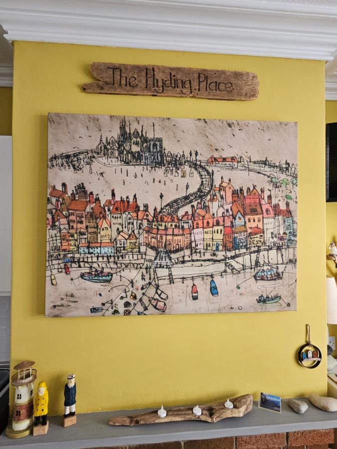 The Hyding Place On George Street Whitby Bagian luar foto